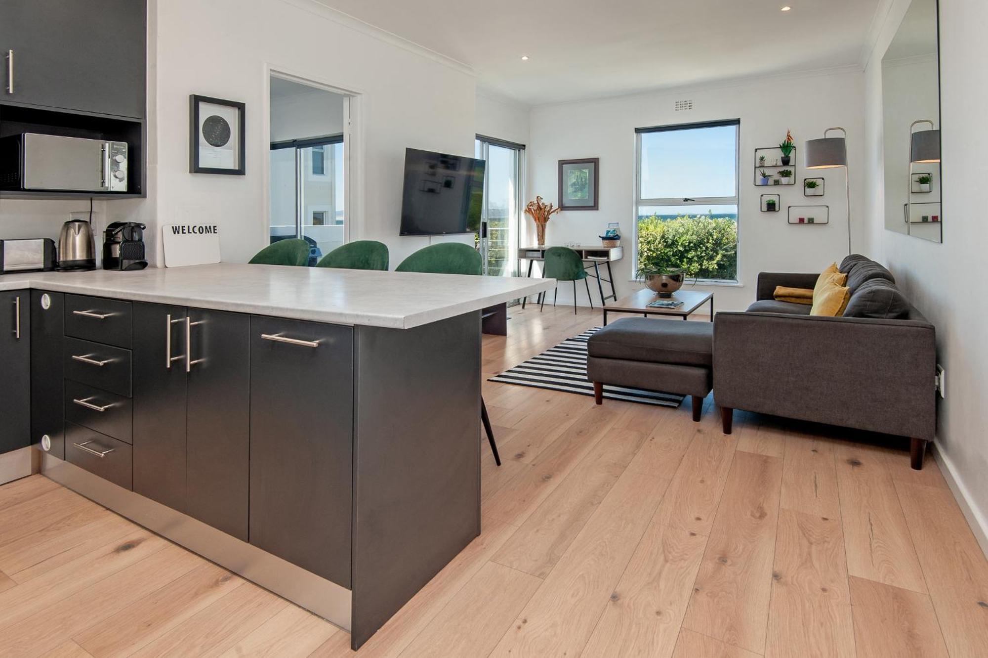 64 Whalerock Estate Apartment Hermanus Bagian luar foto